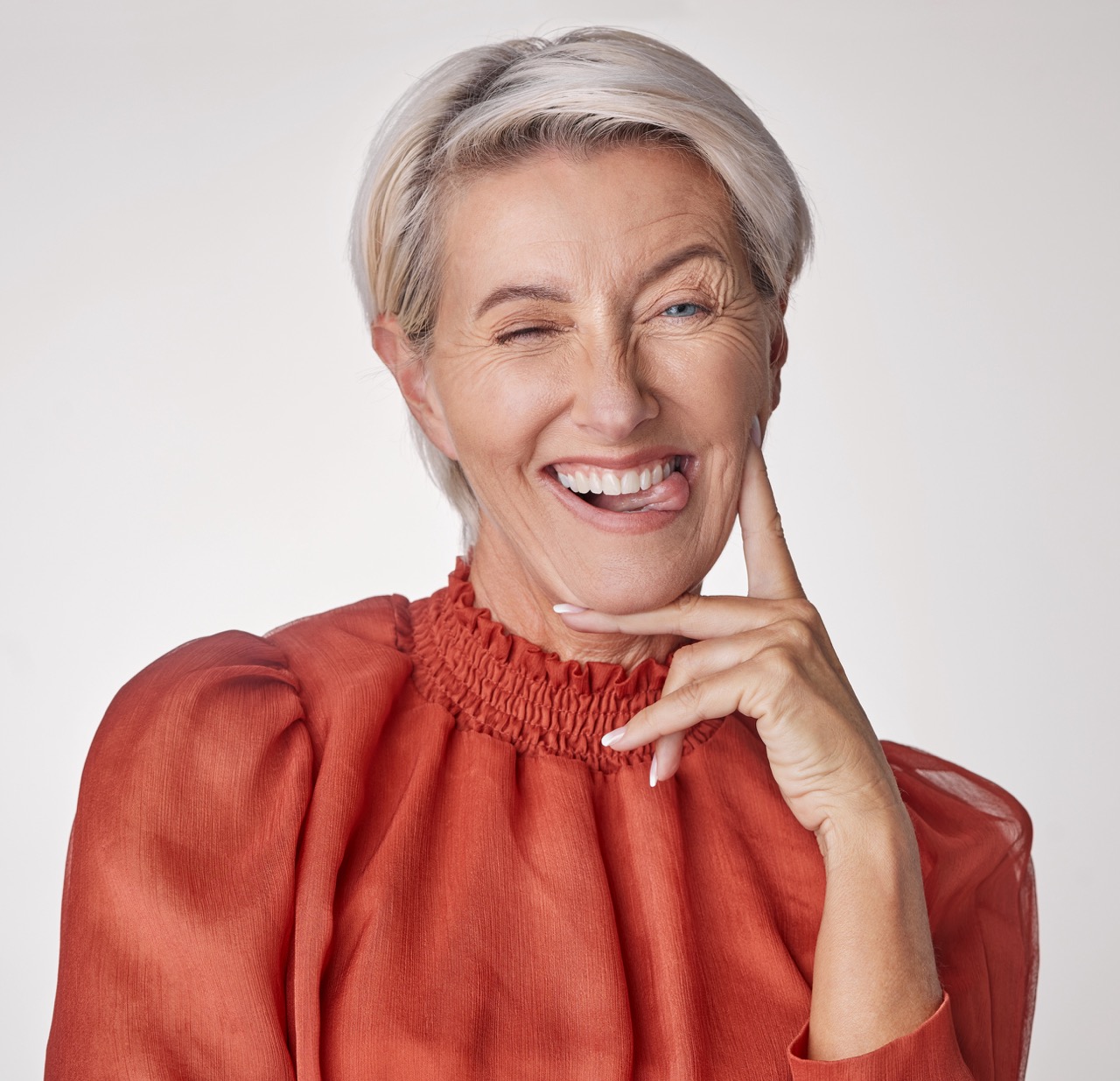 How to Choose the Best Cosmetic Dentist in the UK?