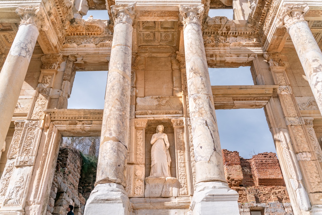 Exploring the History of Ephesus: A Traveler’s Guide